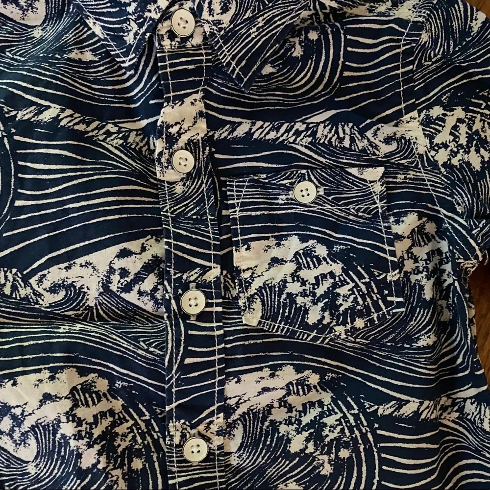 Bundle of 2 Baby Gap button down shirts